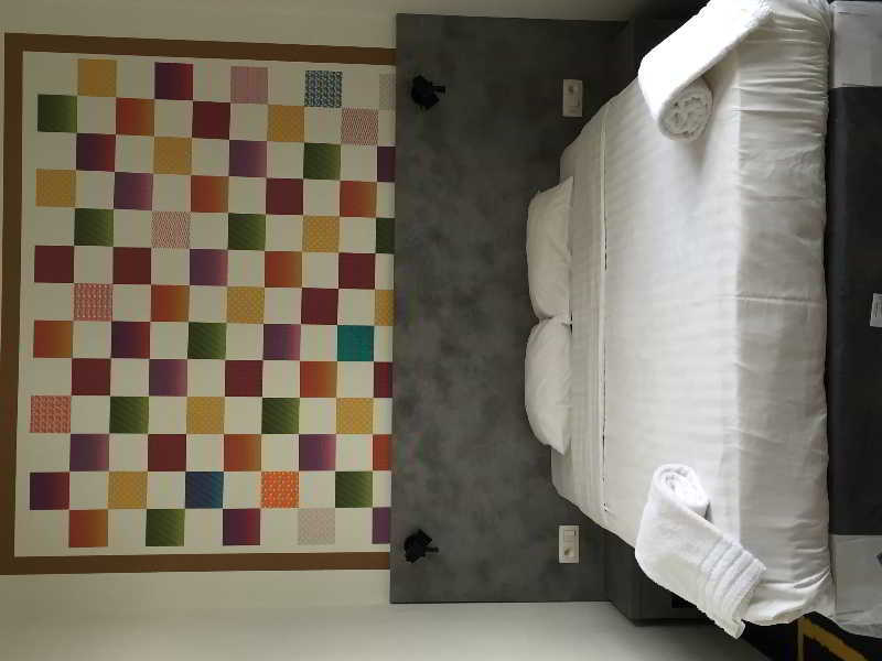 Nekotel Concept Art Hotel Saint-Gilles Экстерьер фото