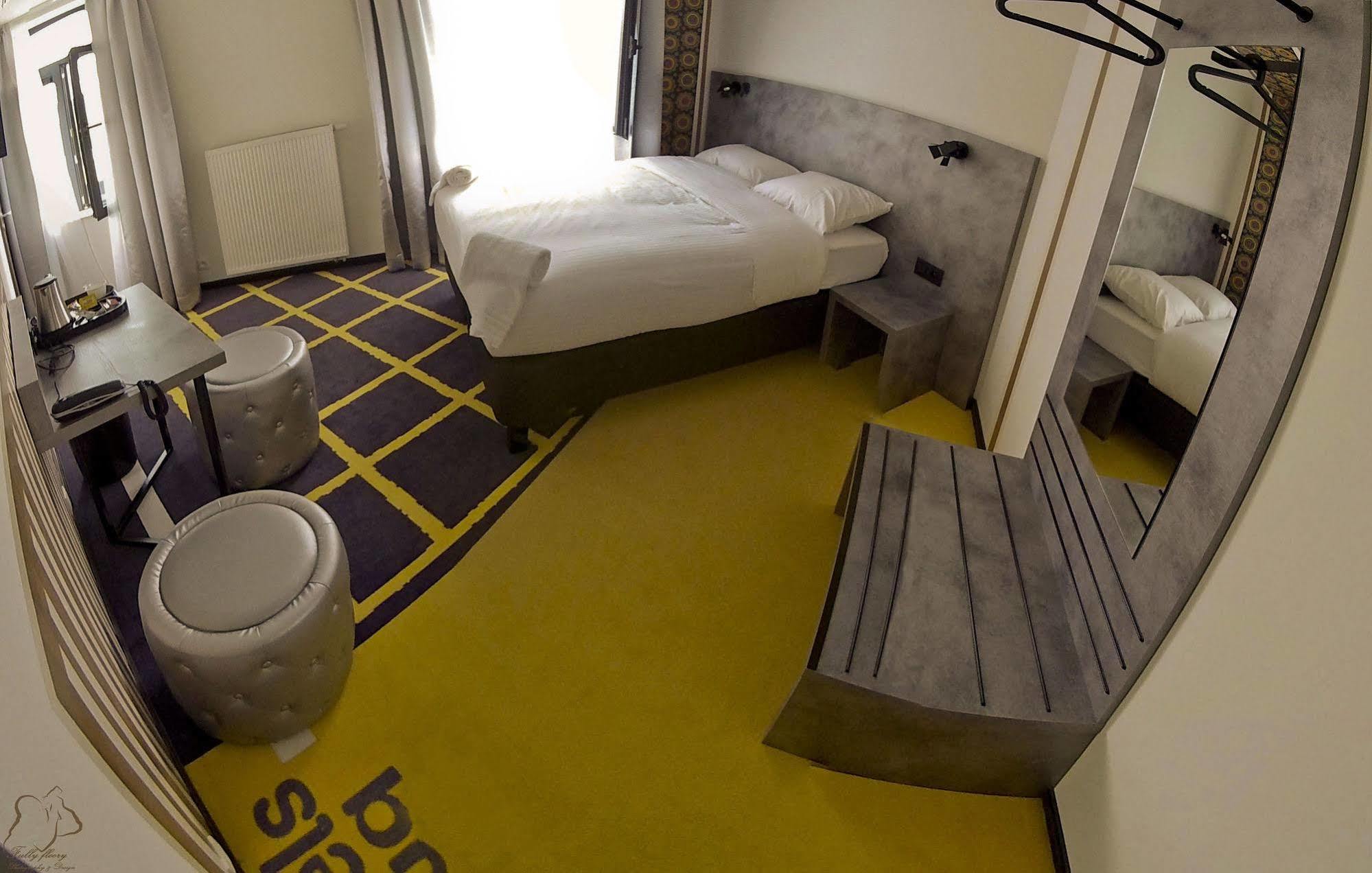 Nekotel Concept Art Hotel Saint-Gilles Экстерьер фото